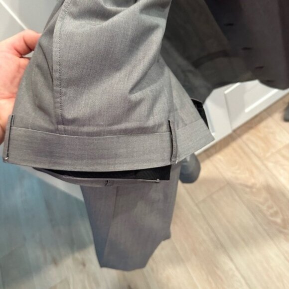 J Ferrar Suit 3 pieces gray color - Picture 5 of 6